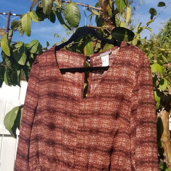 SOLD Brown Romper with Earthy Design - Picture 3 of 4